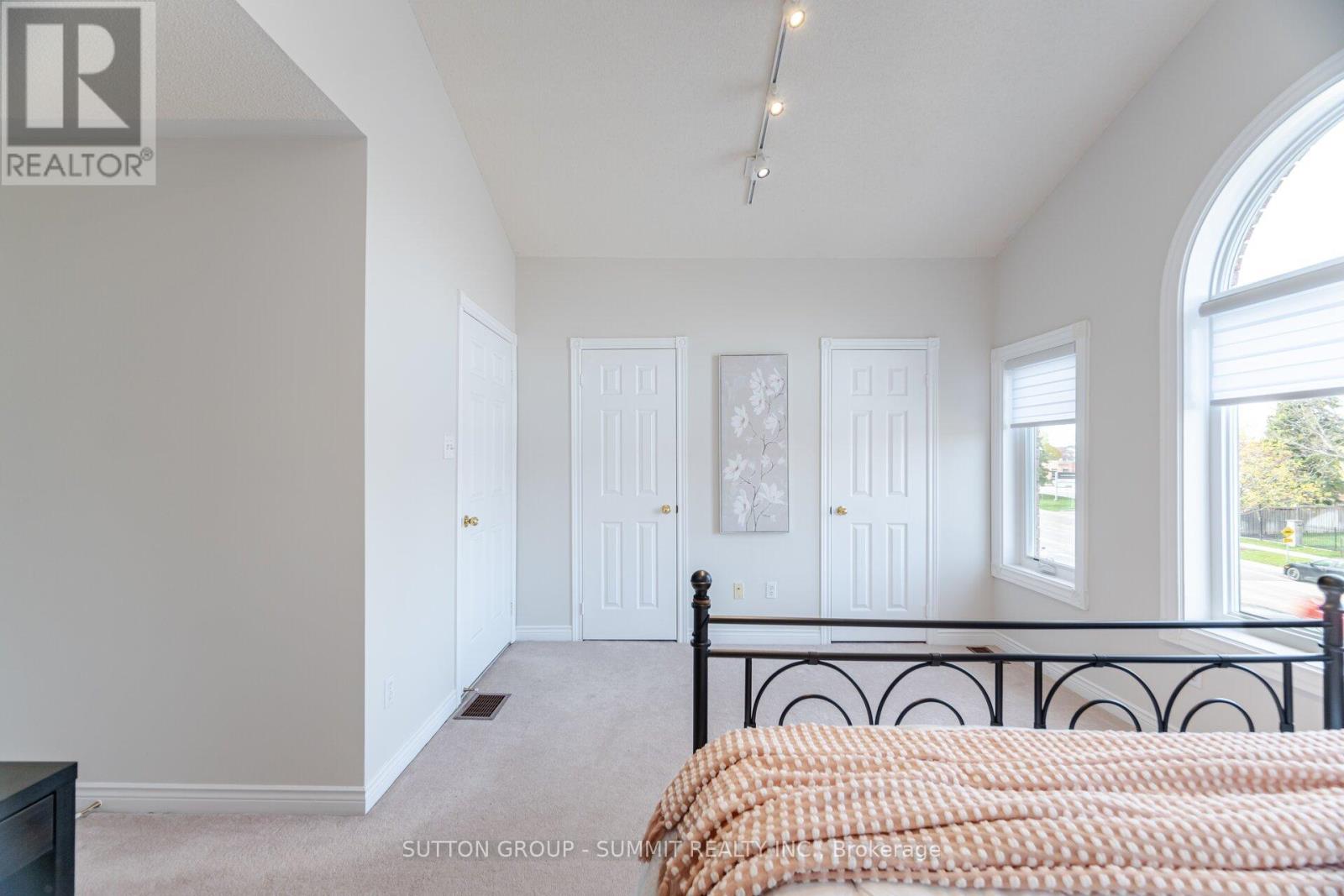 19 Miller Drive, Halton Hills (Georgetown), Ontario  L7G 5P7 - Photo 36 - W12121651