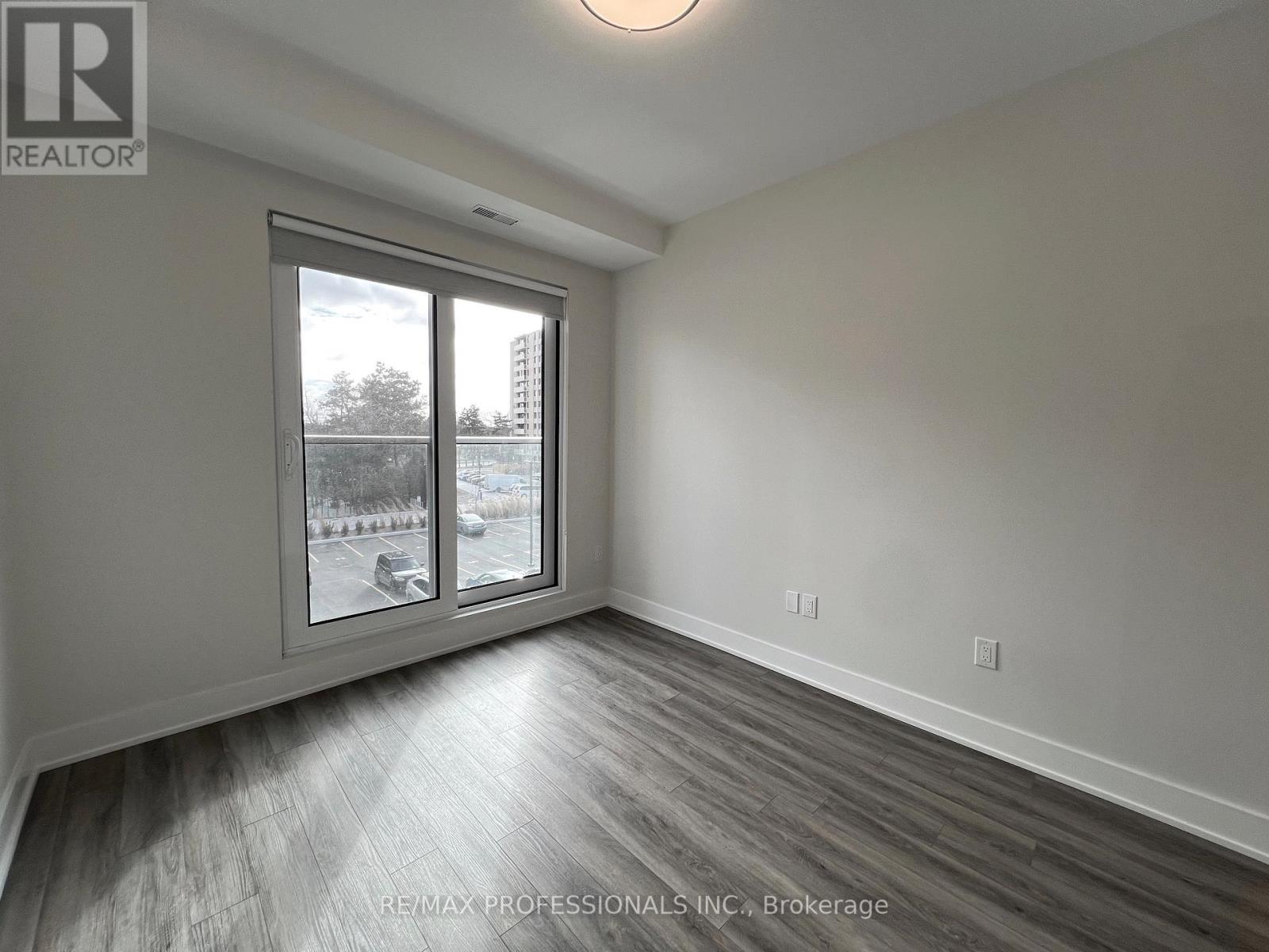102 - 62 Dixfield Drive, Toronto, Ontario  M9C 3W1 - Photo 26 - W12121655