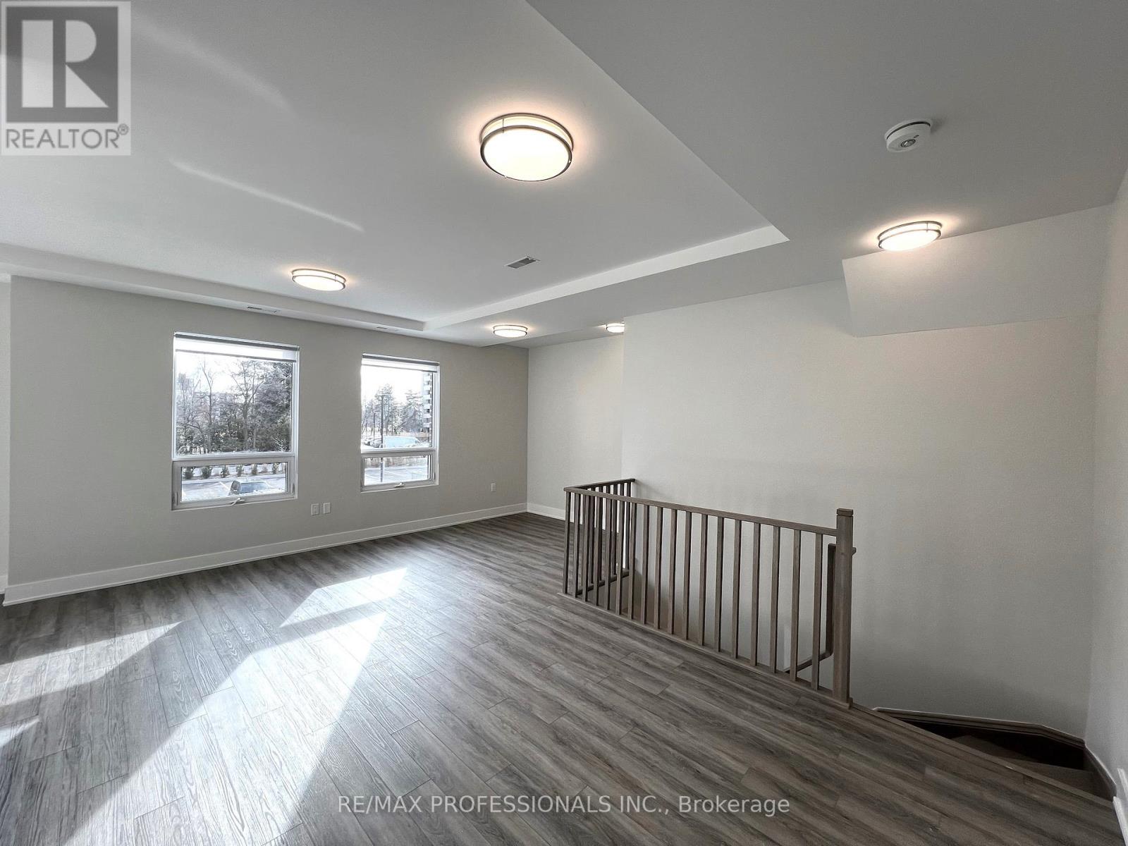 102 - 62 Dixfield Drive, Toronto, Ontario  M9C 3W1 - Photo 5 - W12121655