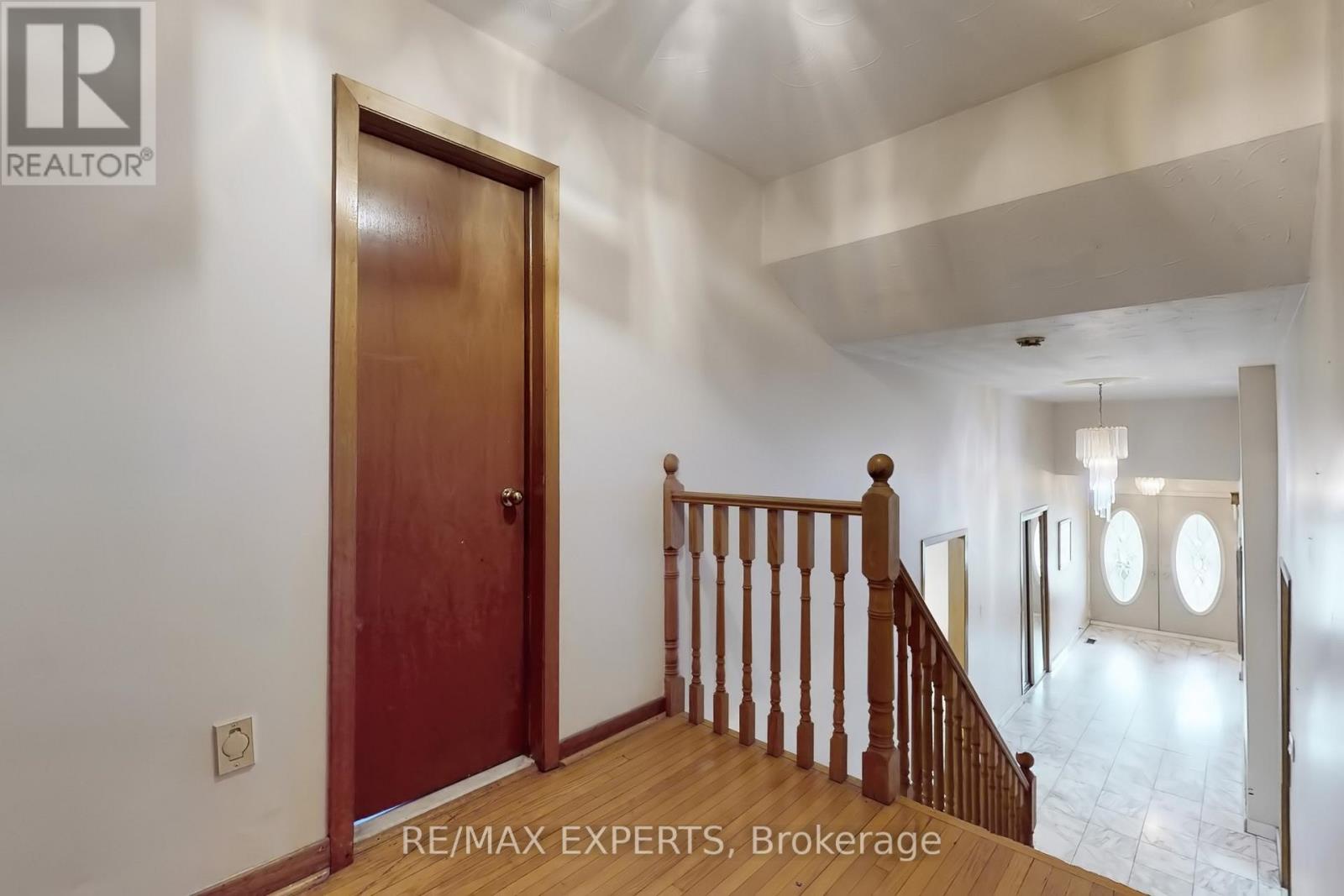 9 Turpin Avenue, Toronto (Elms-Old Rexdale), Ontario  M9W 5V5 - Photo 15 - W12121665