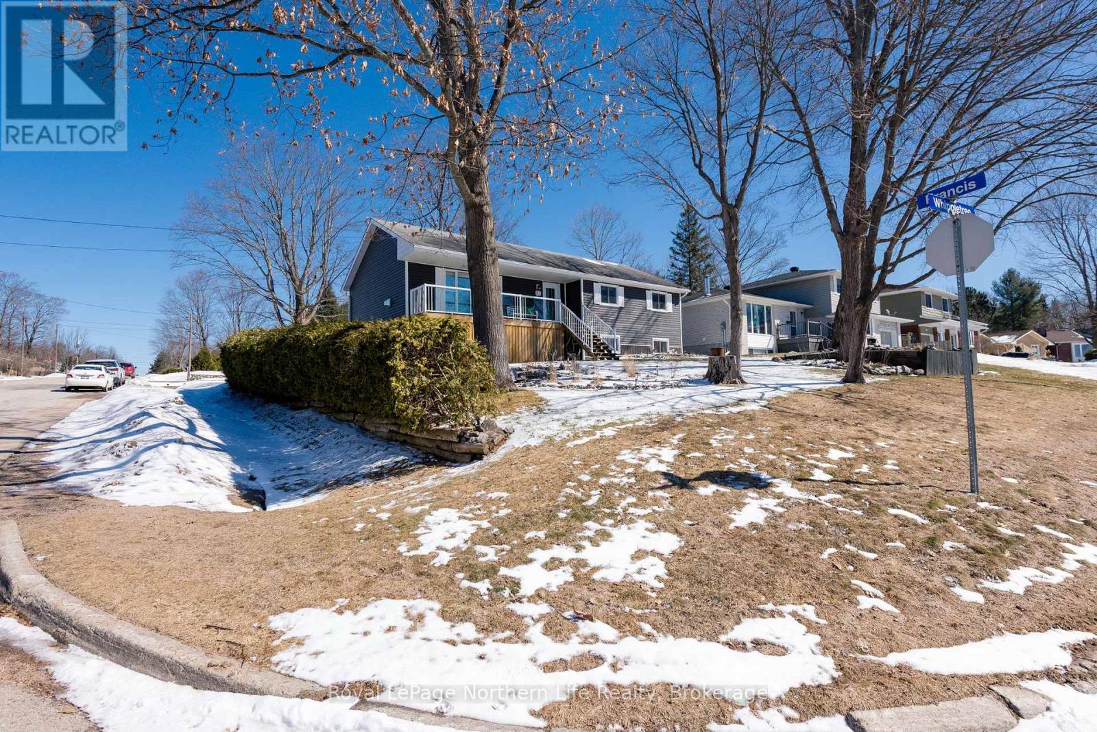 Property at 62 WHIPPLETREE DRIVE image 1