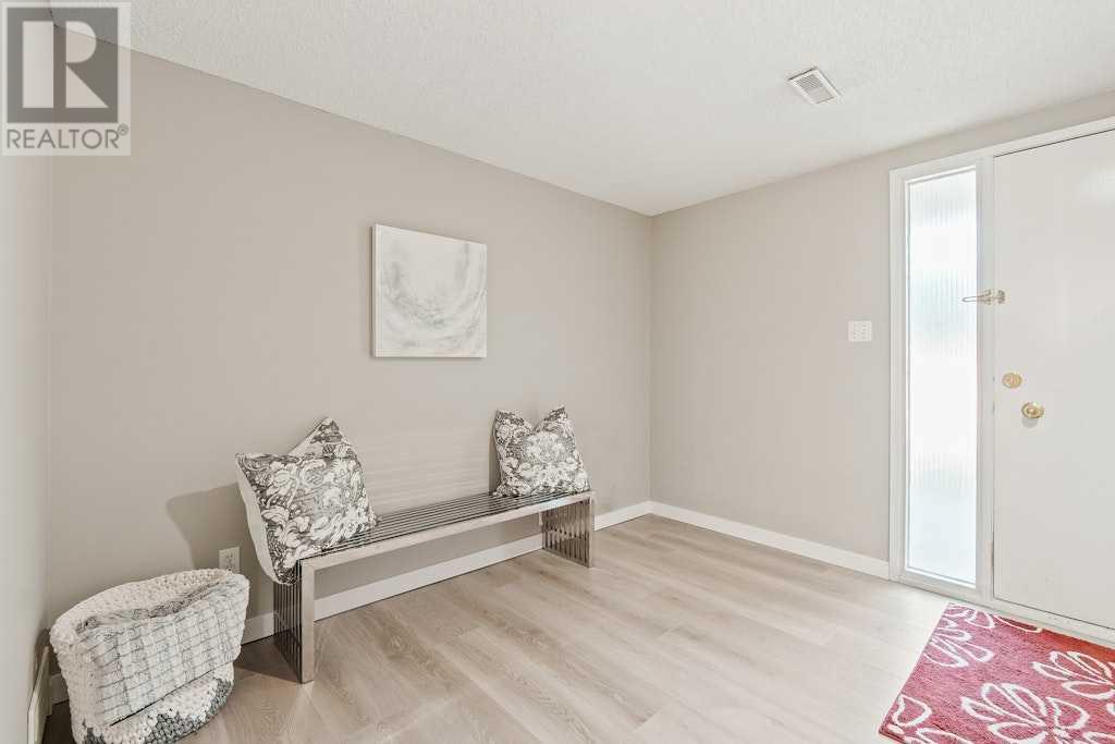 Property at 10714 Braeside Drive SW image 3