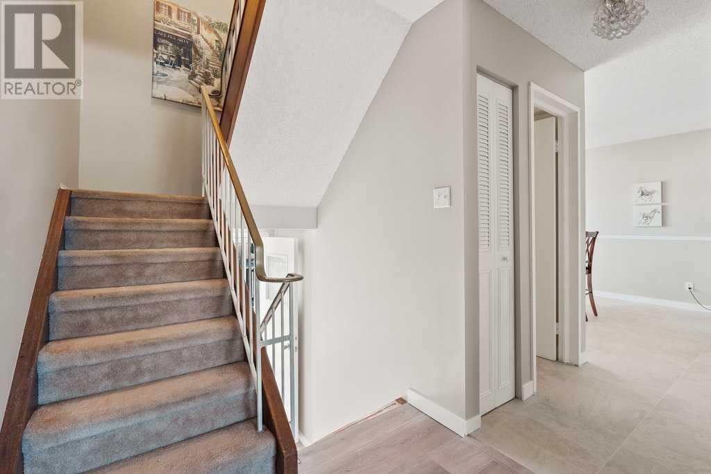 Property at 10714 Braeside Drive SW image 4