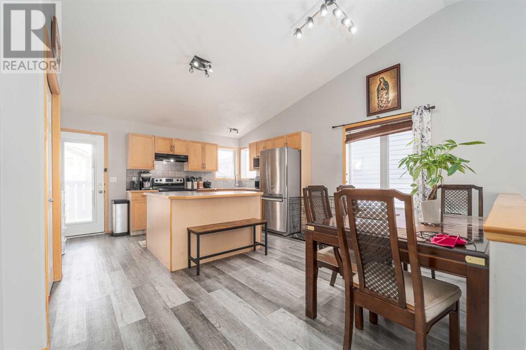 552 Heritage Boulevard W, Lethbridge, Alberta  T1K 7S5 - Photo 10 - A2215431