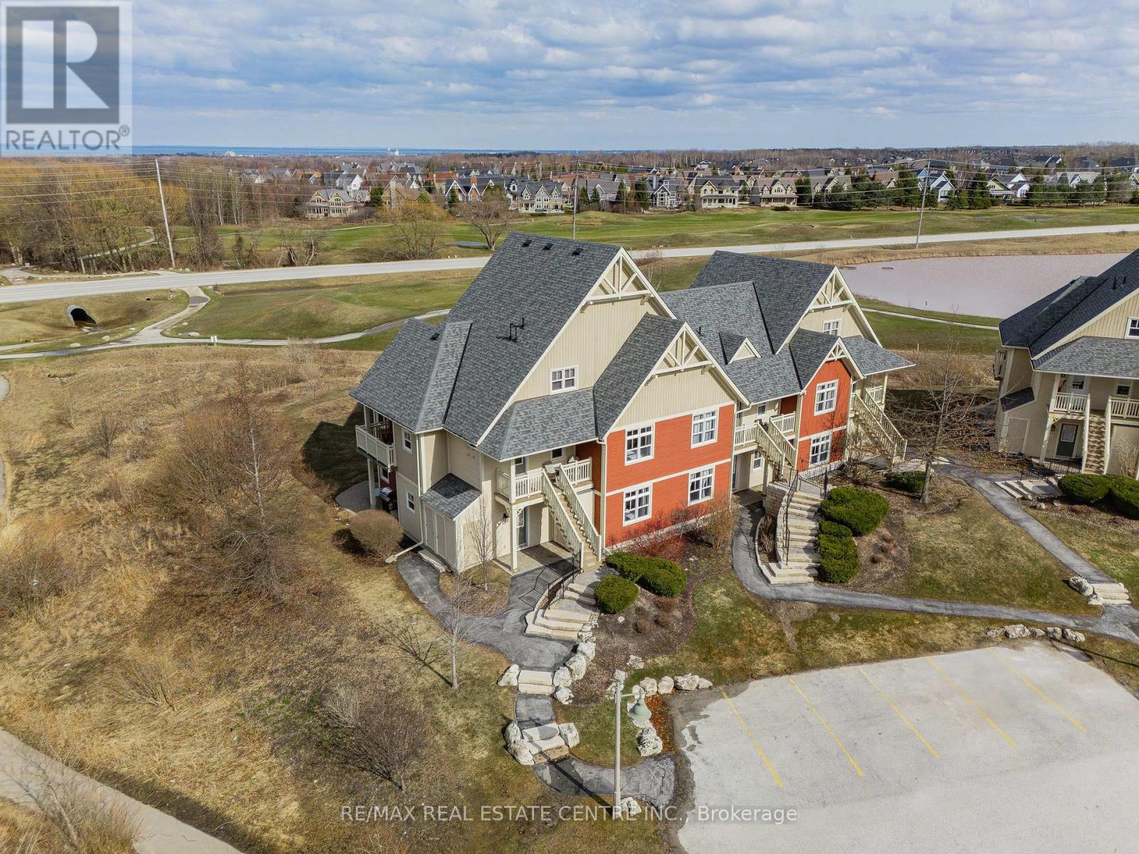 Property at 228 - 125 FAIRWAY COURT image 4