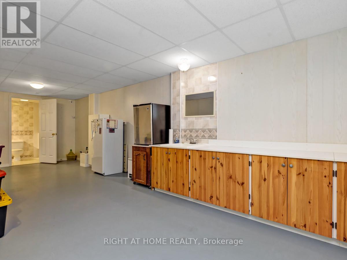 144 Sandra Crescent, Clarence-Rockland, Ontario  K4K 1R7 - Photo 25 - X12121709