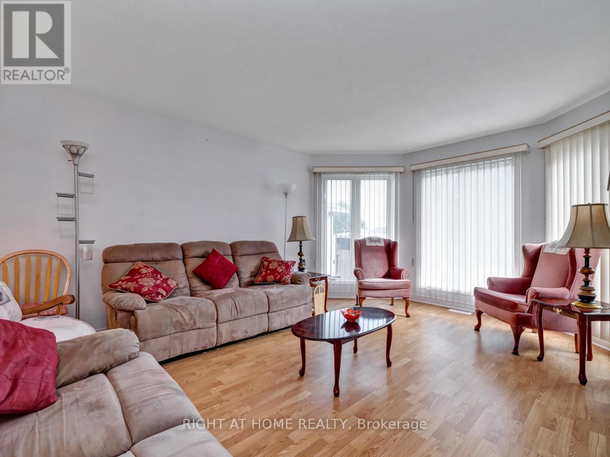 144 Sandra Crescent, Clarence-Rockland, Ontario  K4K 1R7 - Photo 5 - X12121709