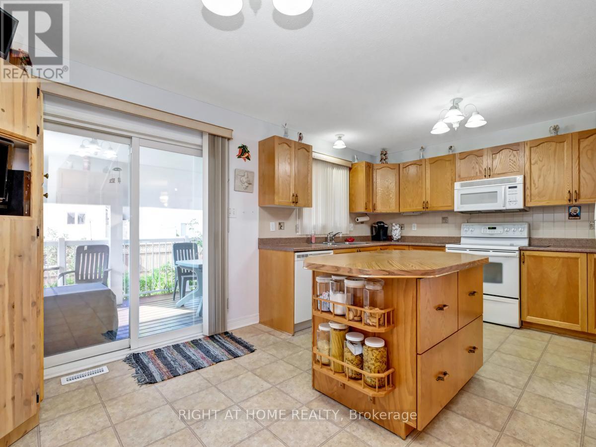 144 Sandra Crescent, Clarence-Rockland, Ontario  K4K 1R7 - Photo 9 - X12121709
