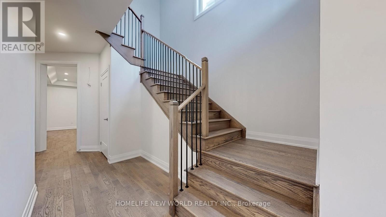 6 Speciosa Street, Richmond Hill, Ontario  L4E 2Y5 - Photo 19 - N12114430