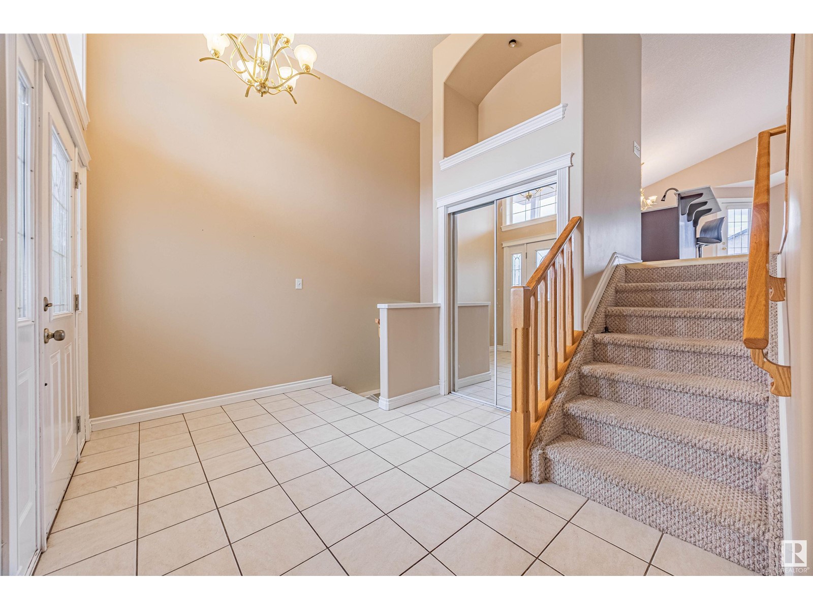4511 164a Av Nw, Edmonton, Alberta  T5Y 0C7 - Photo 4 - E4433832