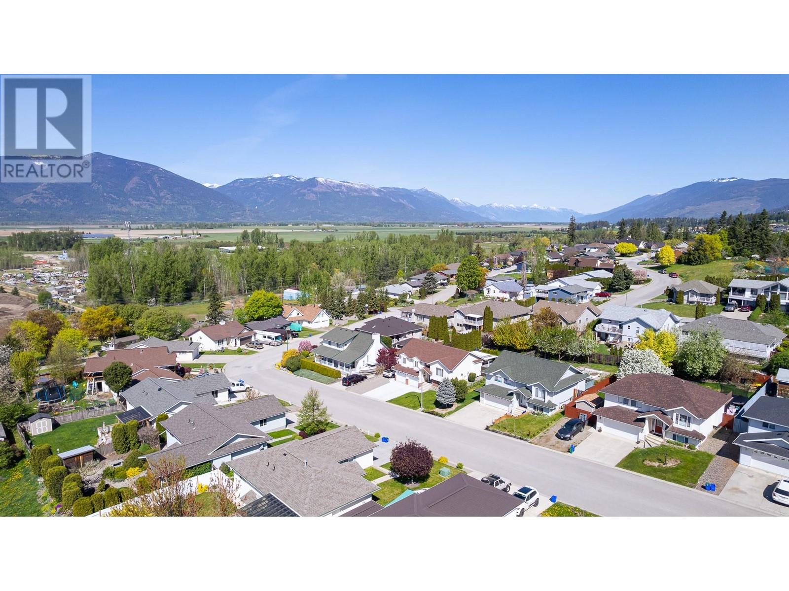 304 Dugan Street, Creston, British Columbia  V0B 1G3 - Photo 56 - 10332590