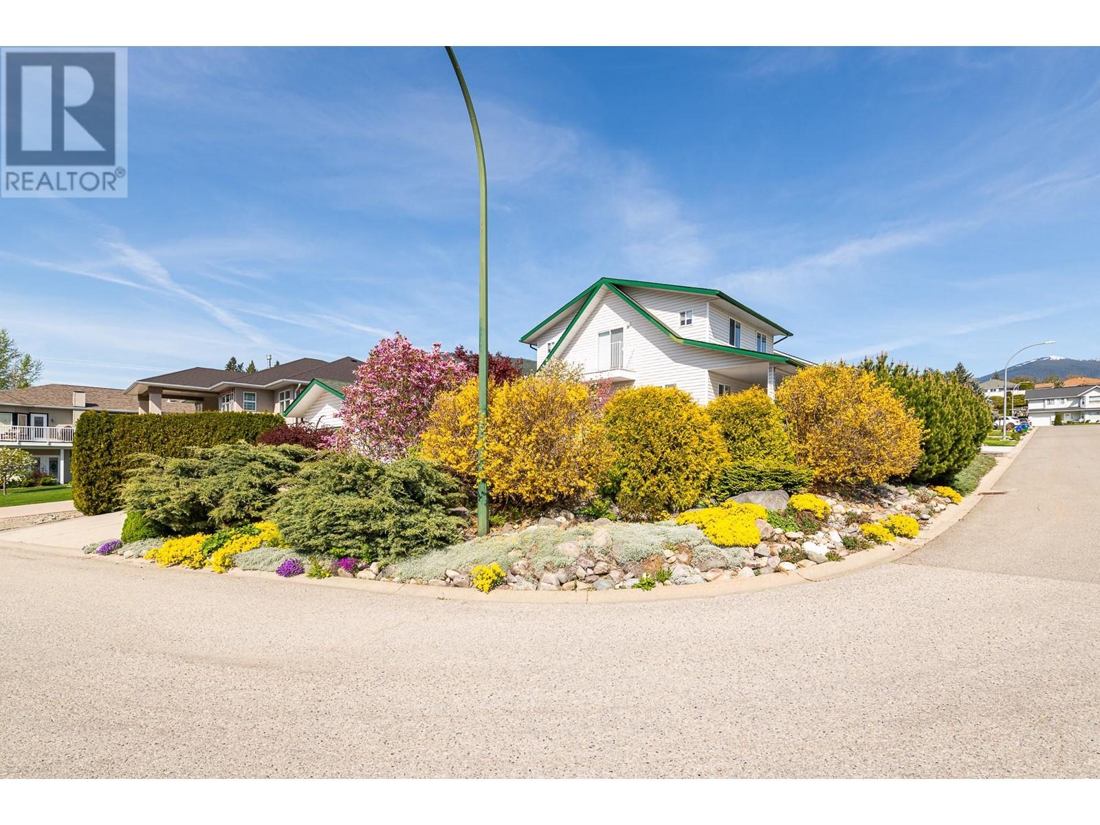 304 Dugan Street, Creston, British Columbia  V0B 1G3 - Photo 51 - 10332590