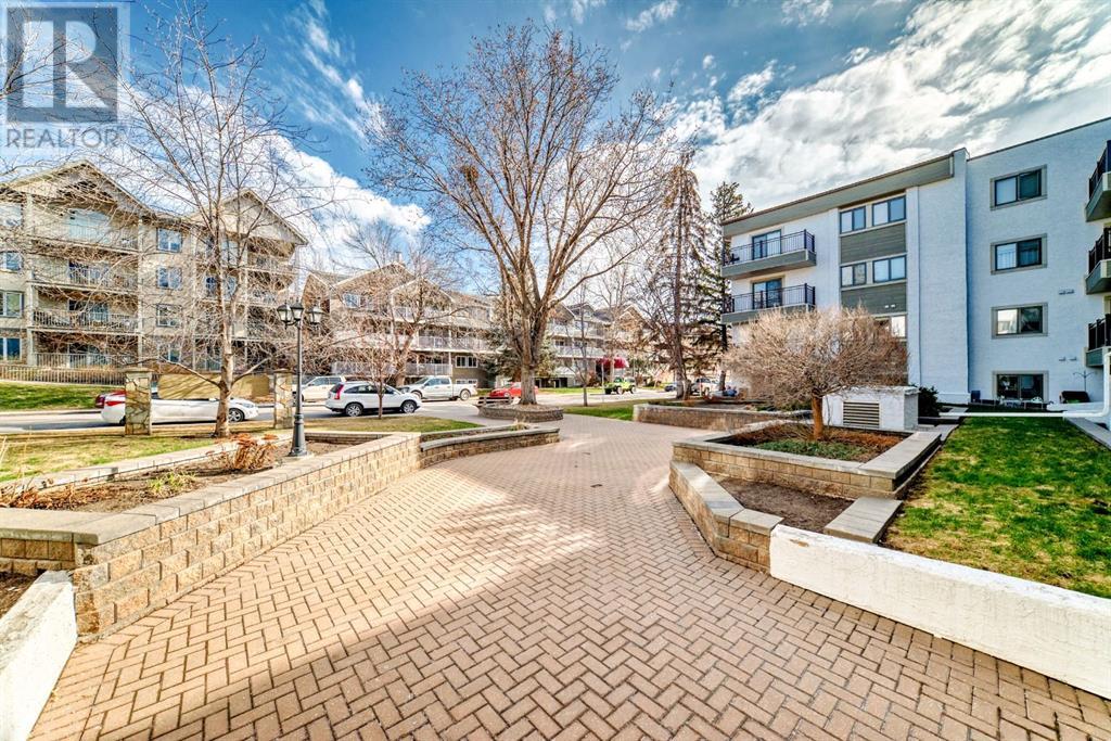 Property at 104, 723 57 Avenue SW image 3