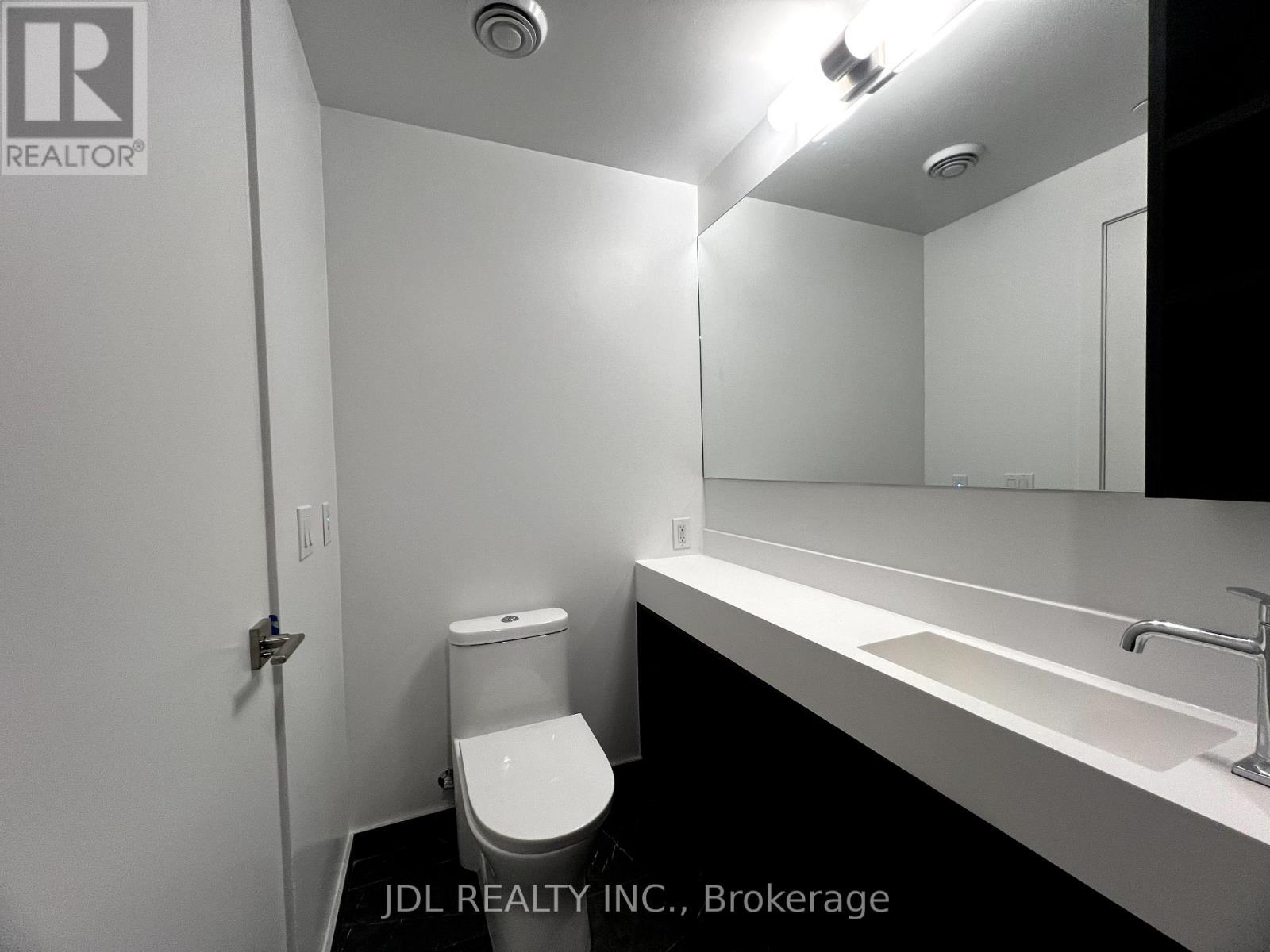 3315 - 252 Church Street, Toronto, Ontario  M5B 0E6 - Photo 10 - C12121687