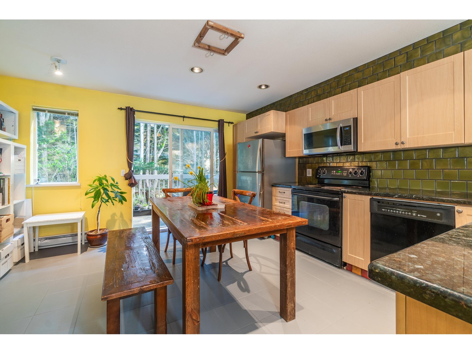 81 15168 36 Avenue, Surrey, British Columbia  V3Z 0Z6 - Photo 13 - R2993108