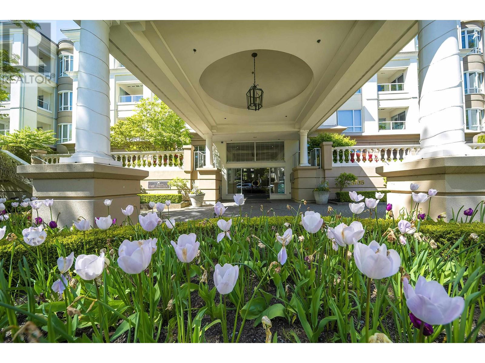 333 5735 Hampton Place, Vancouver, British Columbia  V6T 2G8 - Photo 2 - R2995018