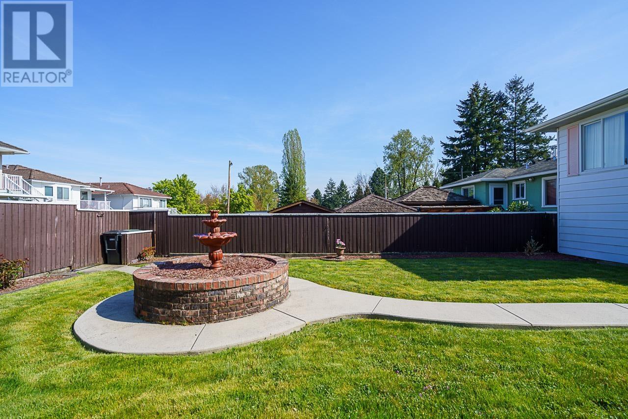 7766 Davies Street, Burnaby, British Columbia  V3N 3H4 - Photo 28 - R2997531