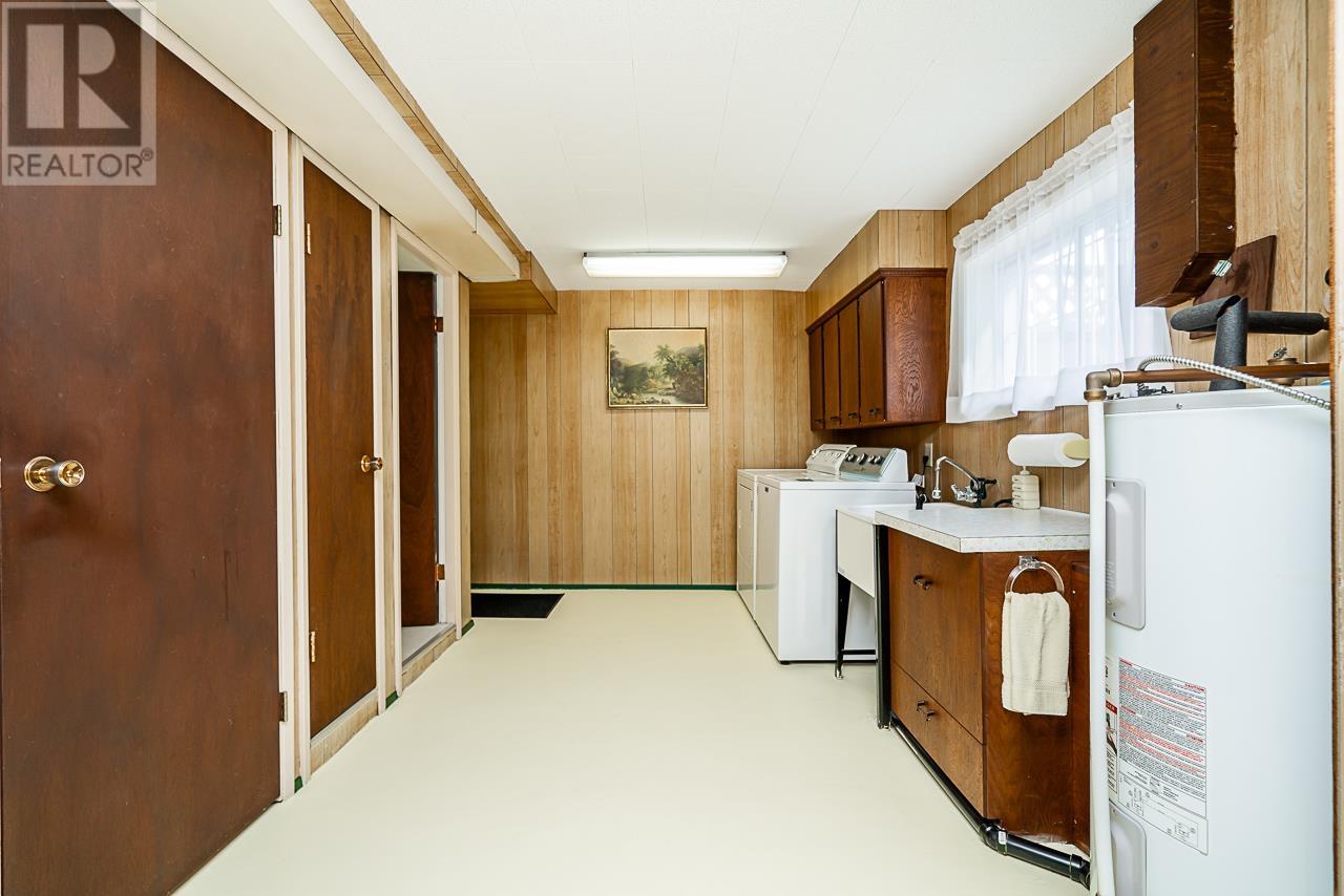 7766 Davies Street, Burnaby, British Columbia  V3N 3H4 - Photo 22 - R2997531