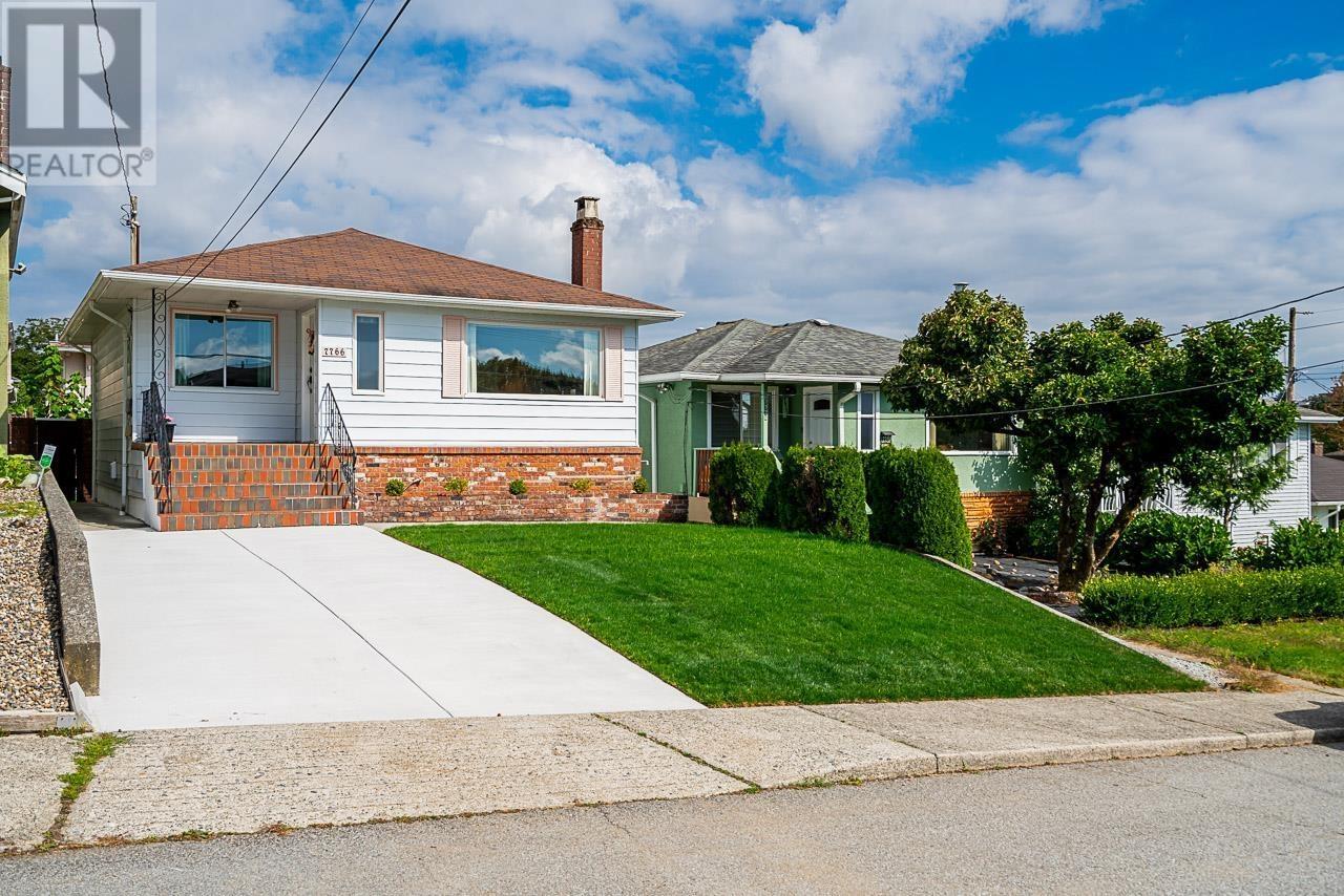 Property at 7766 DAVIES STREET image 2