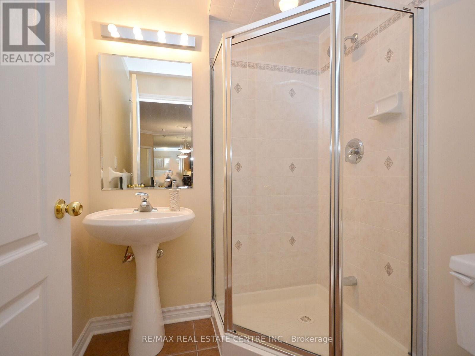 307 - 3351 Cawthra Road, Mississauga, Ontario  L5A 4N5 - Photo 17 - W12121717