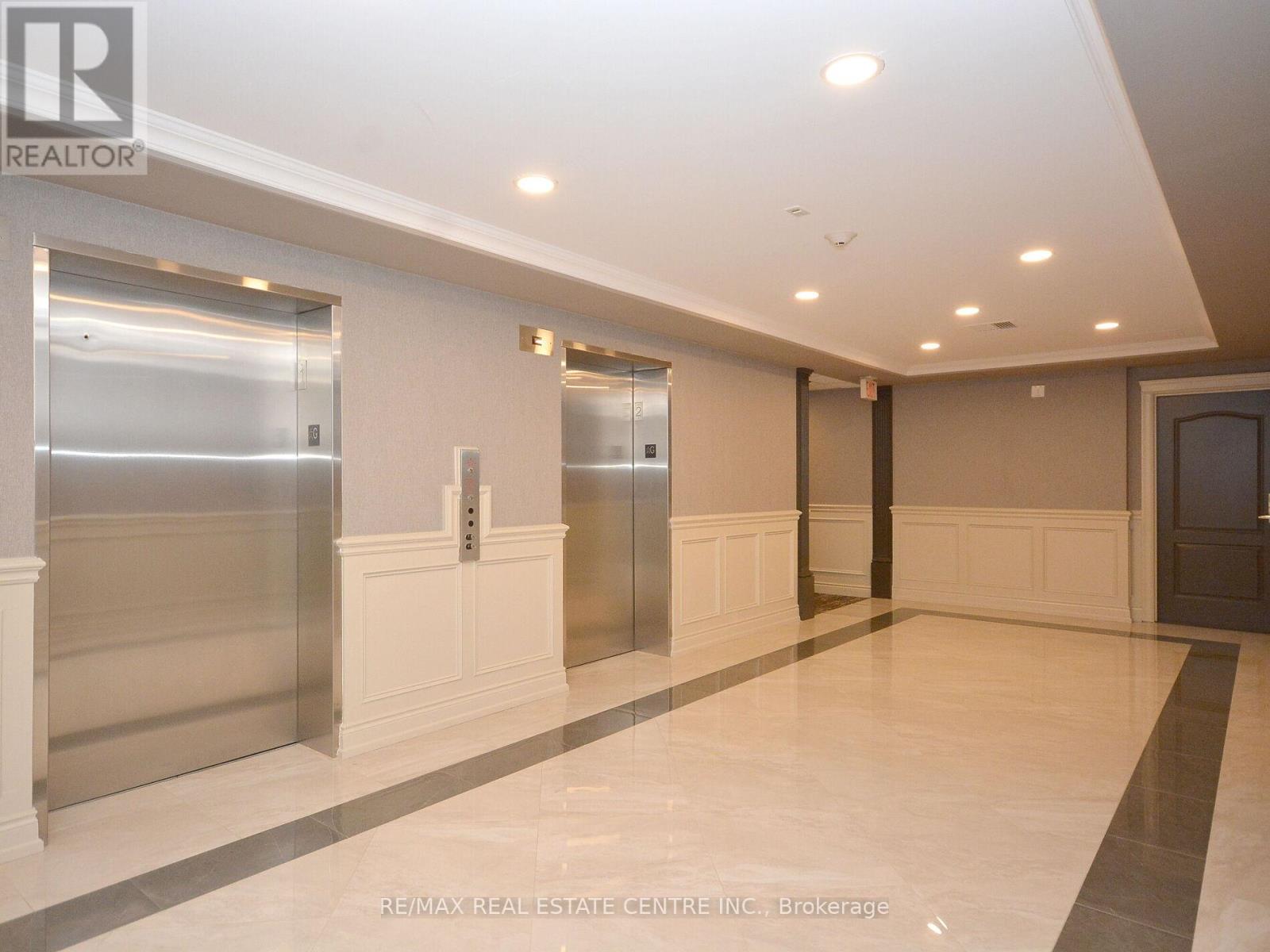 307 - 3351 Cawthra Road, Mississauga, Ontario  L5A 4N5 - Photo 4 - W12121717