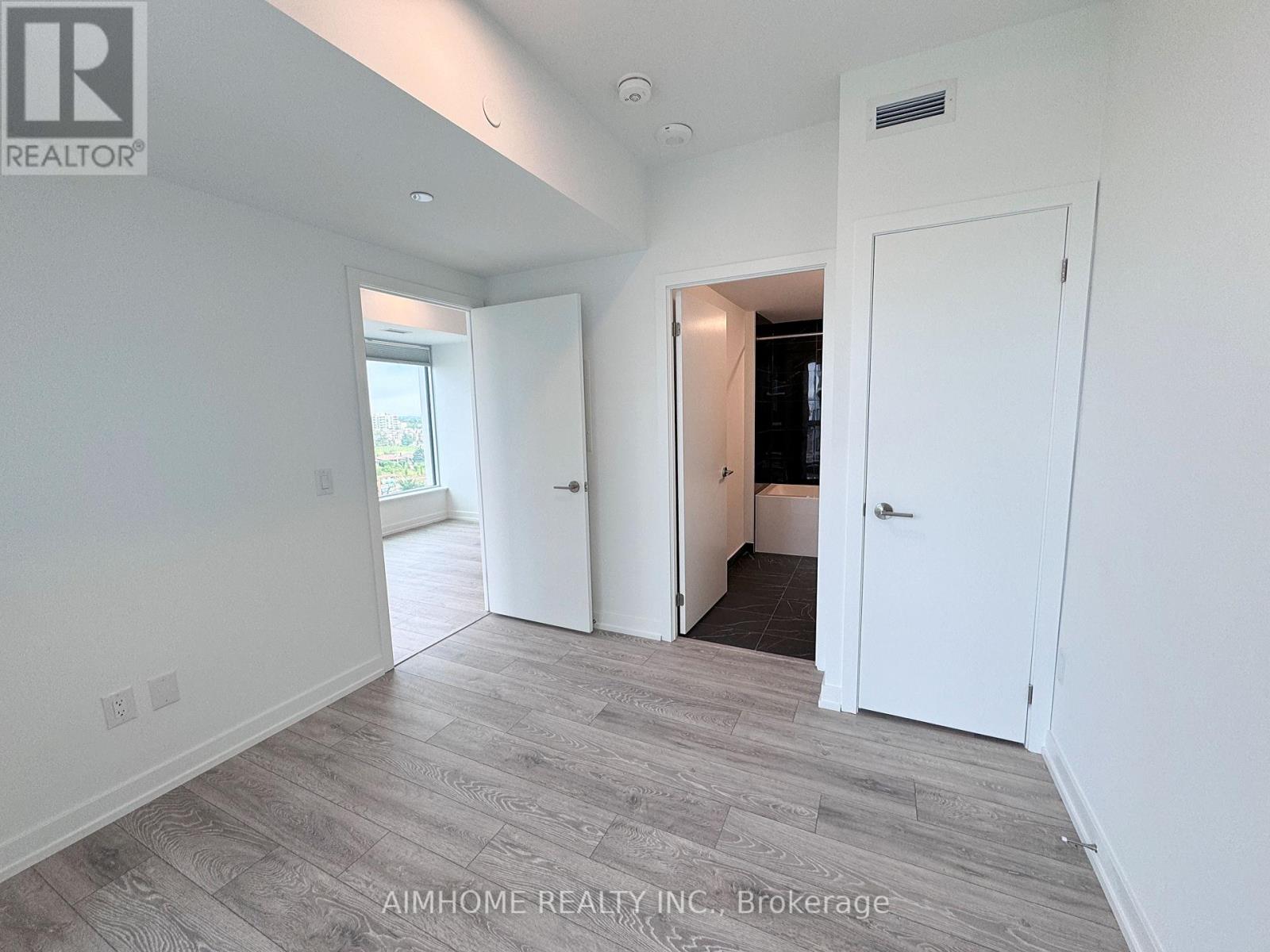 907 - 1100 Sheppard Avenue W, Toronto, Ontario  M3J 0H1 - Photo 11 - W12121721