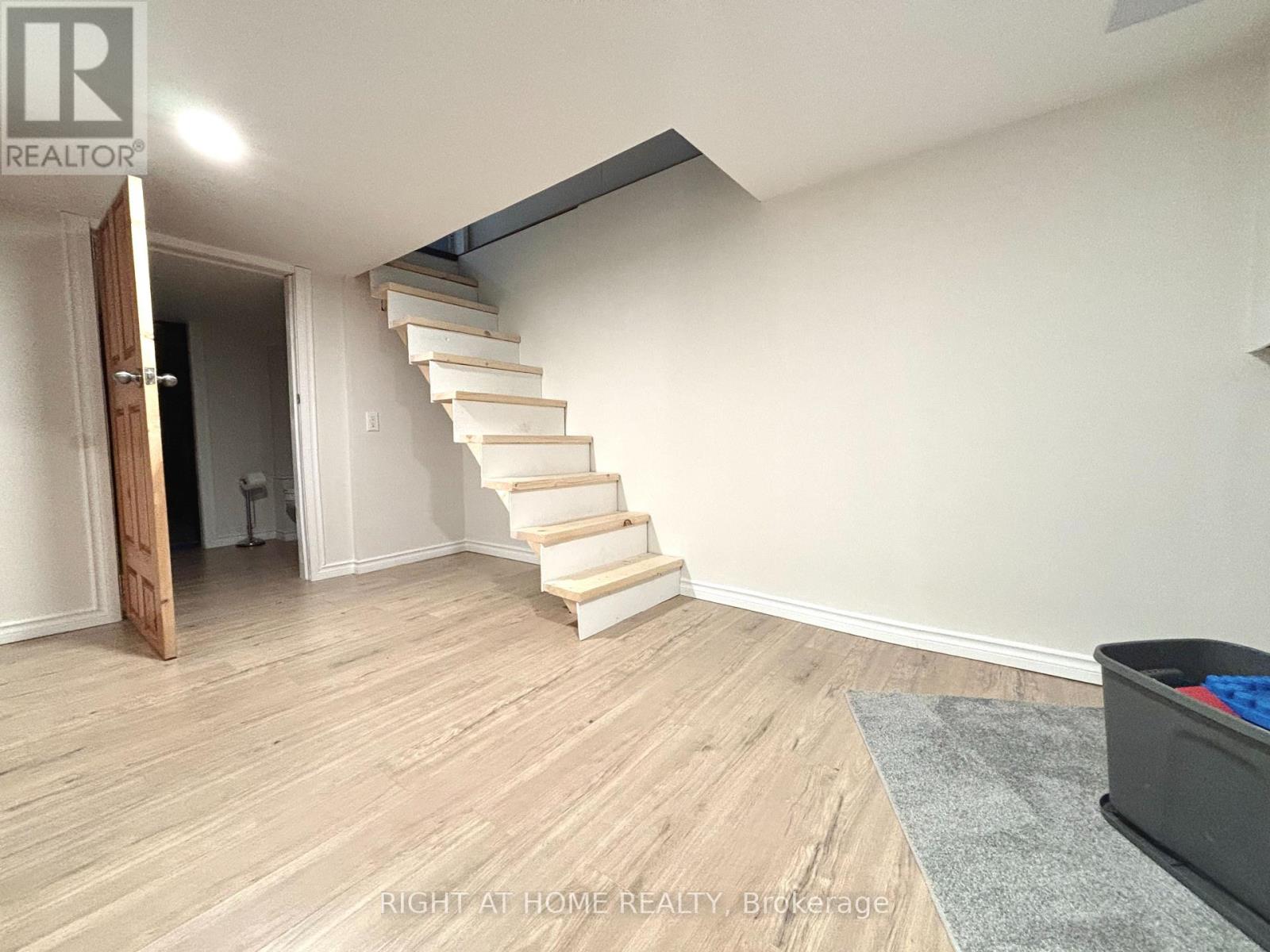 121 Durham Street W, Kawartha Lakes, Ontario K9V 2R3 - Photo 41 - X12121741