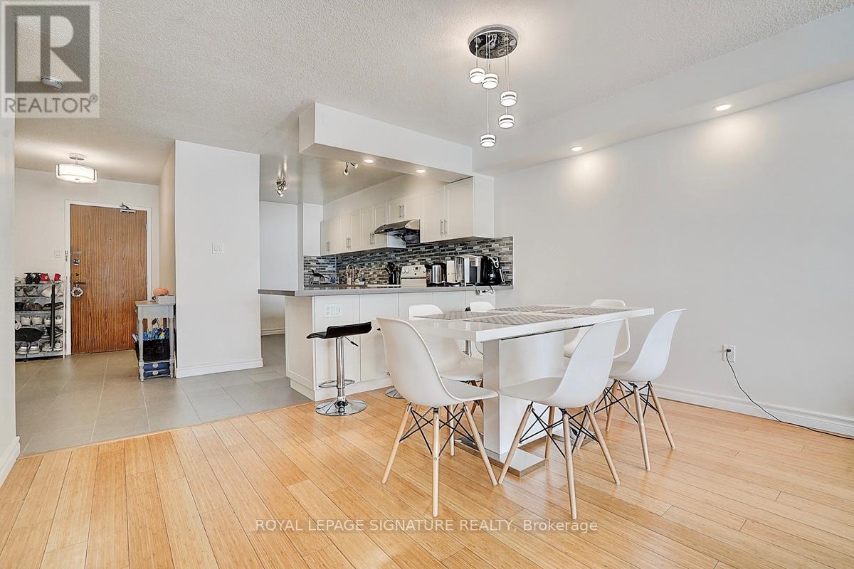 1209 - 45 Carlton Street, Toronto, Ontario  M5B 2H9 - Photo 8 - C12119979