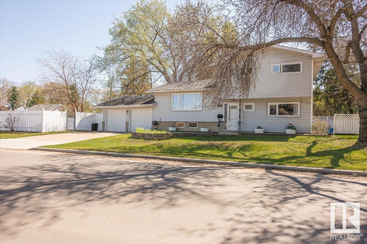 Property at 8007 125 AV NW image 1