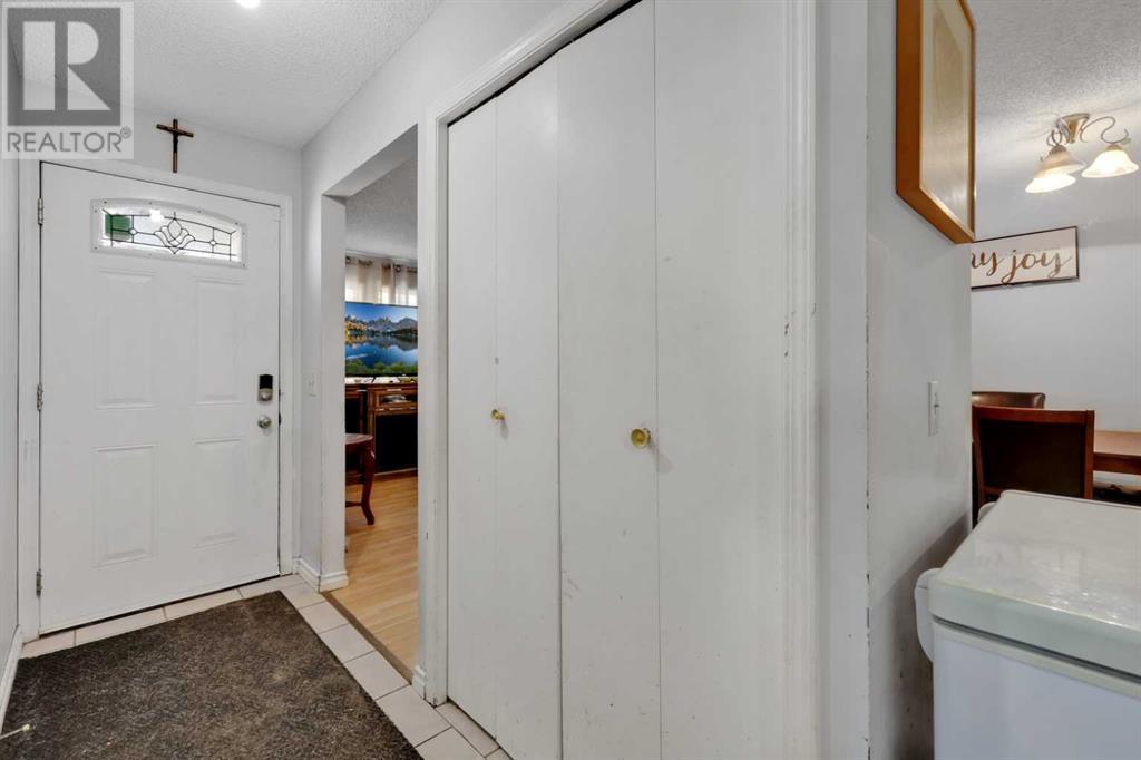 8, 75 Templemont Way Ne, Calgary, Alberta  T1Y 5K8 - Photo 4 - A2212456