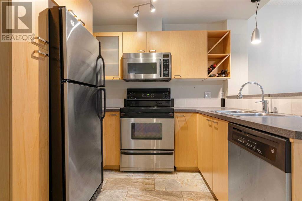 Property at 111, 315 24 Avenue SW image 1