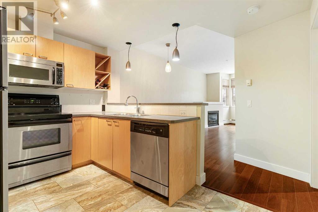 Property at 111, 315 24 Avenue SW image 3