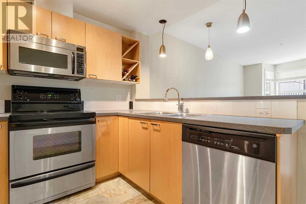 Property at 111, 315 24 Avenue SW image 4