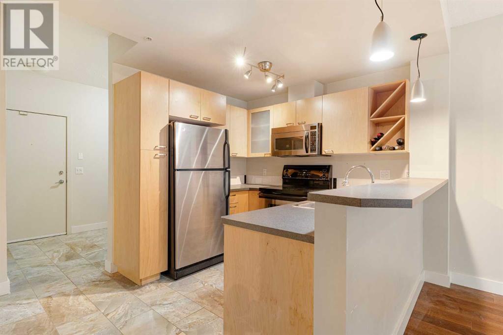 Property at 111, 315 24 Avenue SW image 2