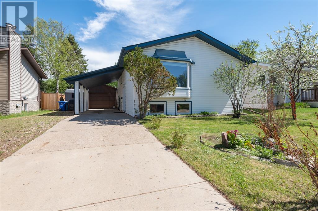 Property at 128 Ermine Crescent image 1