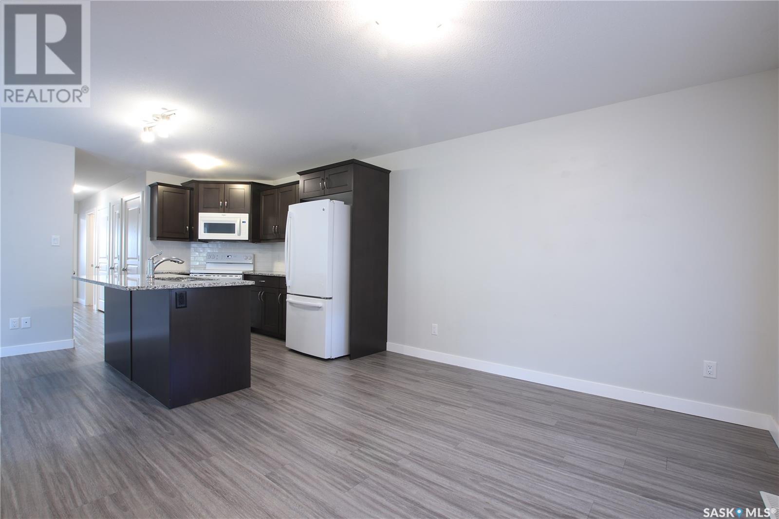 374 Wascana Street, Regina, Saskatchewan  S4R 4H9 - Photo 10 - SK999912