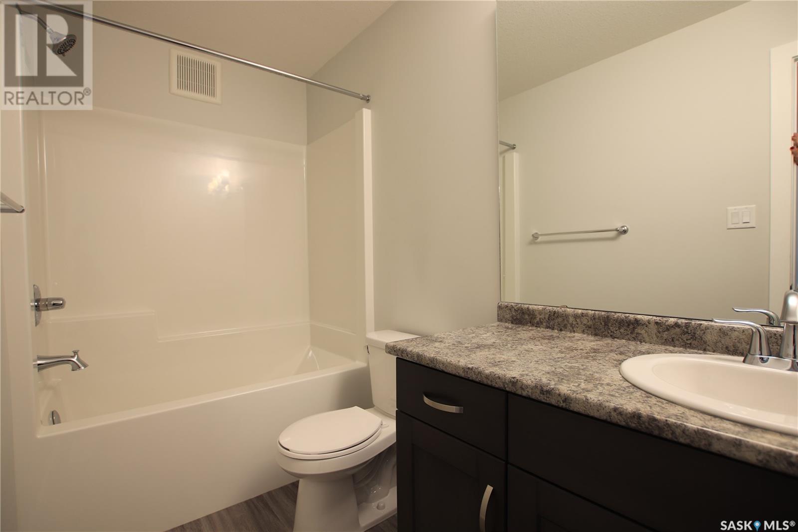 374 Wascana Street, Regina, Saskatchewan  S4R 4H9 - Photo 16 - SK999912