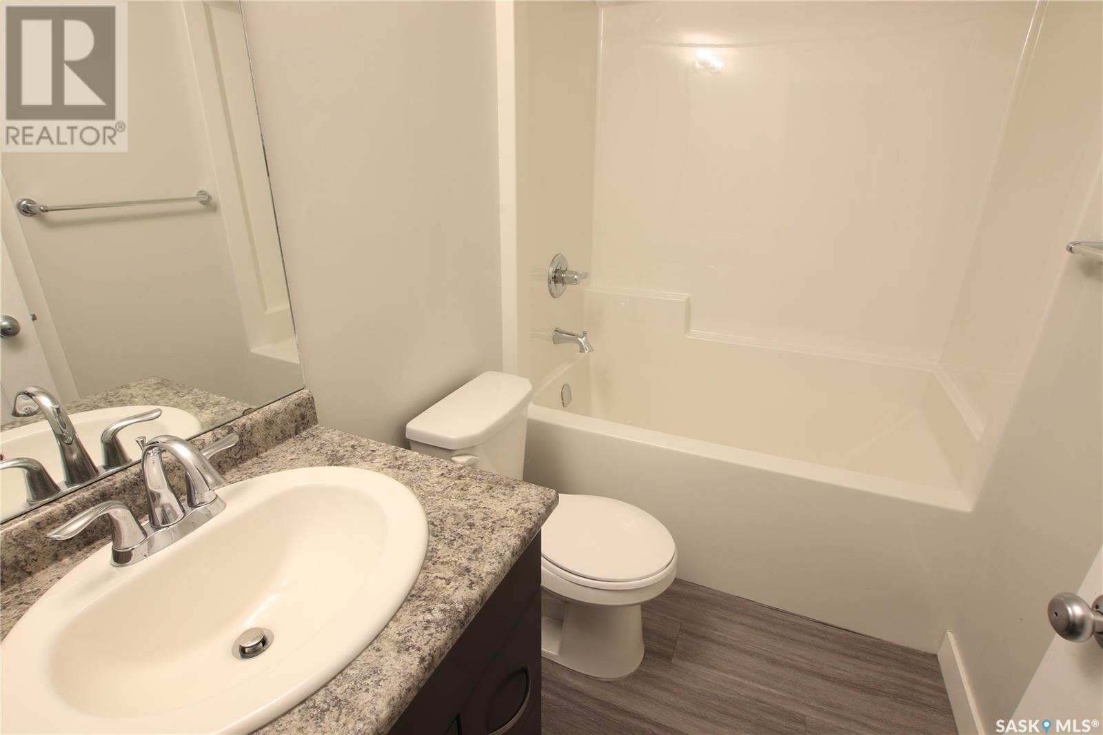 374 Wascana Street, Regina, Saskatchewan  S4R 4H9 - Photo 29 - SK999912
