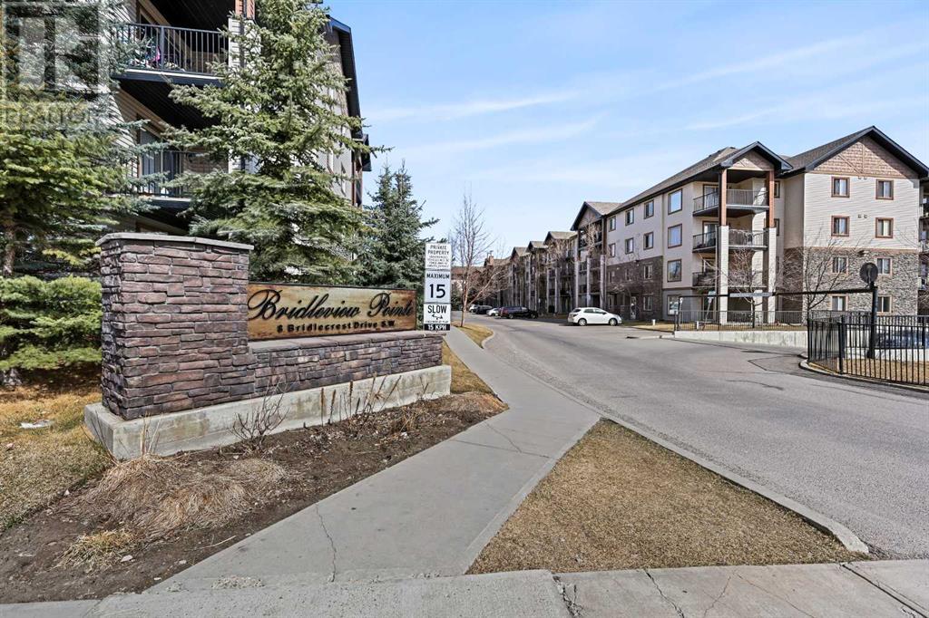 2327, 8 Bridlecrest Drive Sw, Calgary, Alberta  t2y 0h7 - Photo 1 - A2209584
