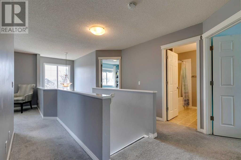 90 Cougarstone Circle Sw, Calgary, Alberta  T3H 4W7 - Photo 22 - A2213051
