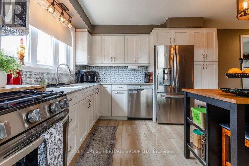 273 Montmorency Drive, Hamilton (Red Hill), Ontario  L8K 5H3 - Photo 11 - X12121767