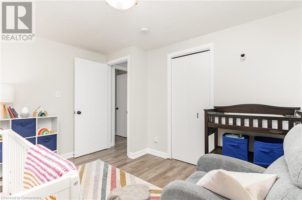 542 Drummerhill Crescent, Waterloo, Ontario N2T 1G4 - Photo 14 - 40711739