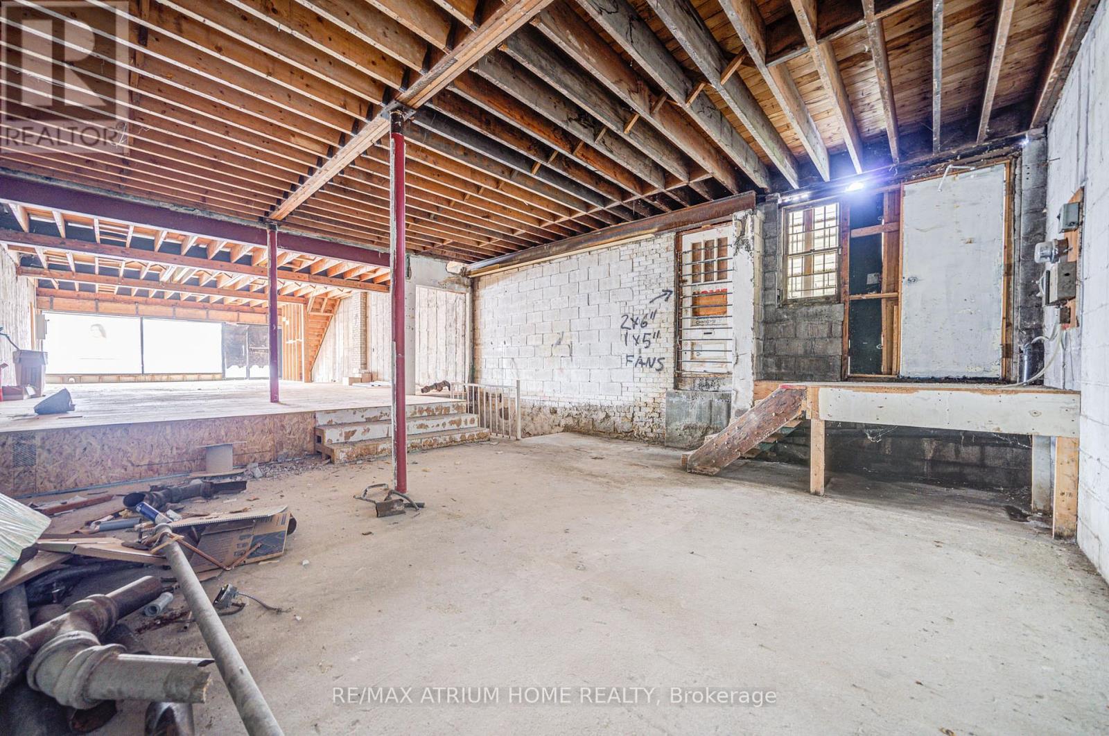 Main - 1685 Avenue Road, Toronto, Ontario  M5M 3Y3 - Photo 18 - C12121794