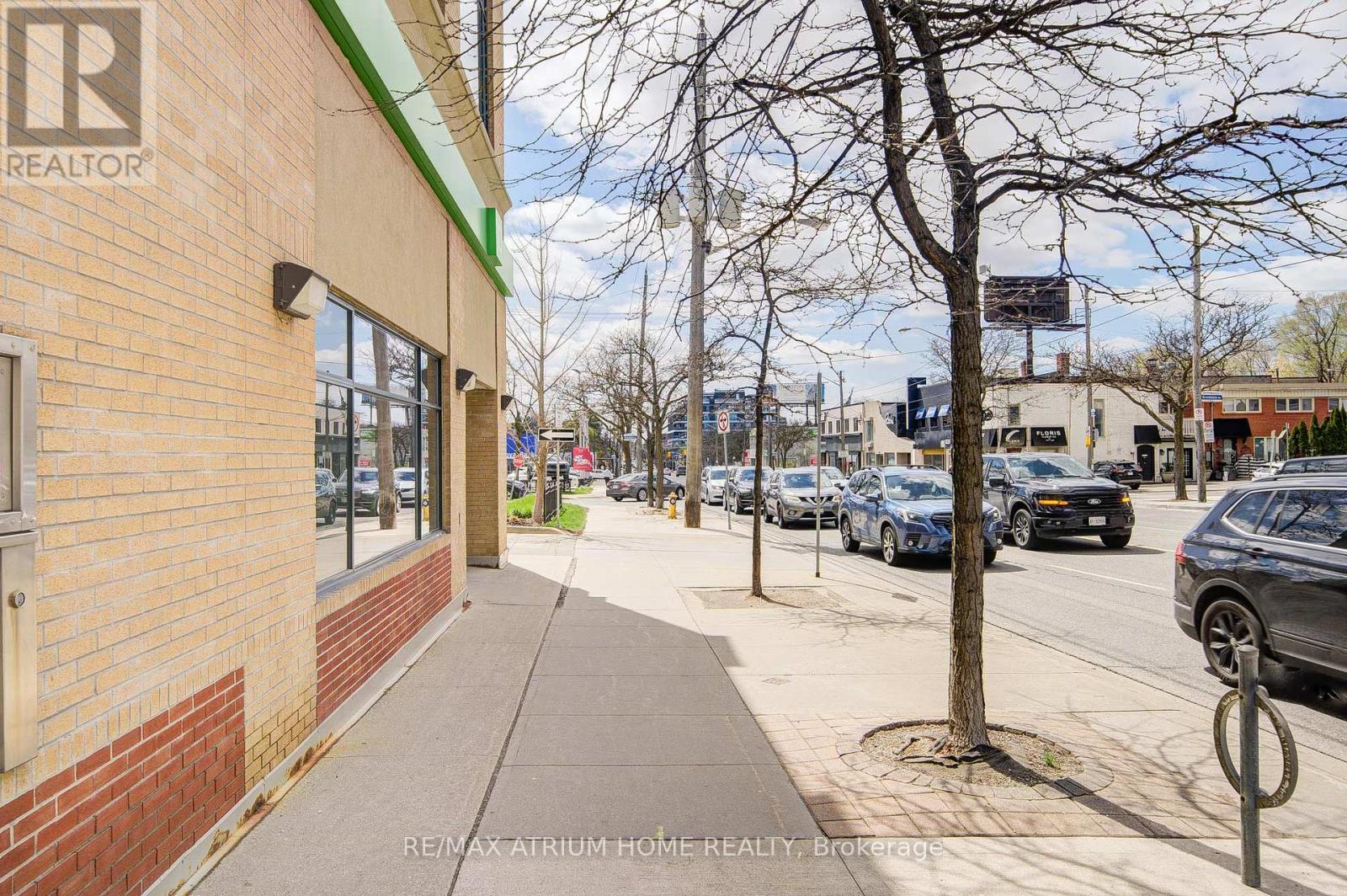 Main - 1685 Avenue Road, Toronto, Ontario  M5M 3Y3 - Photo 5 - C12121794