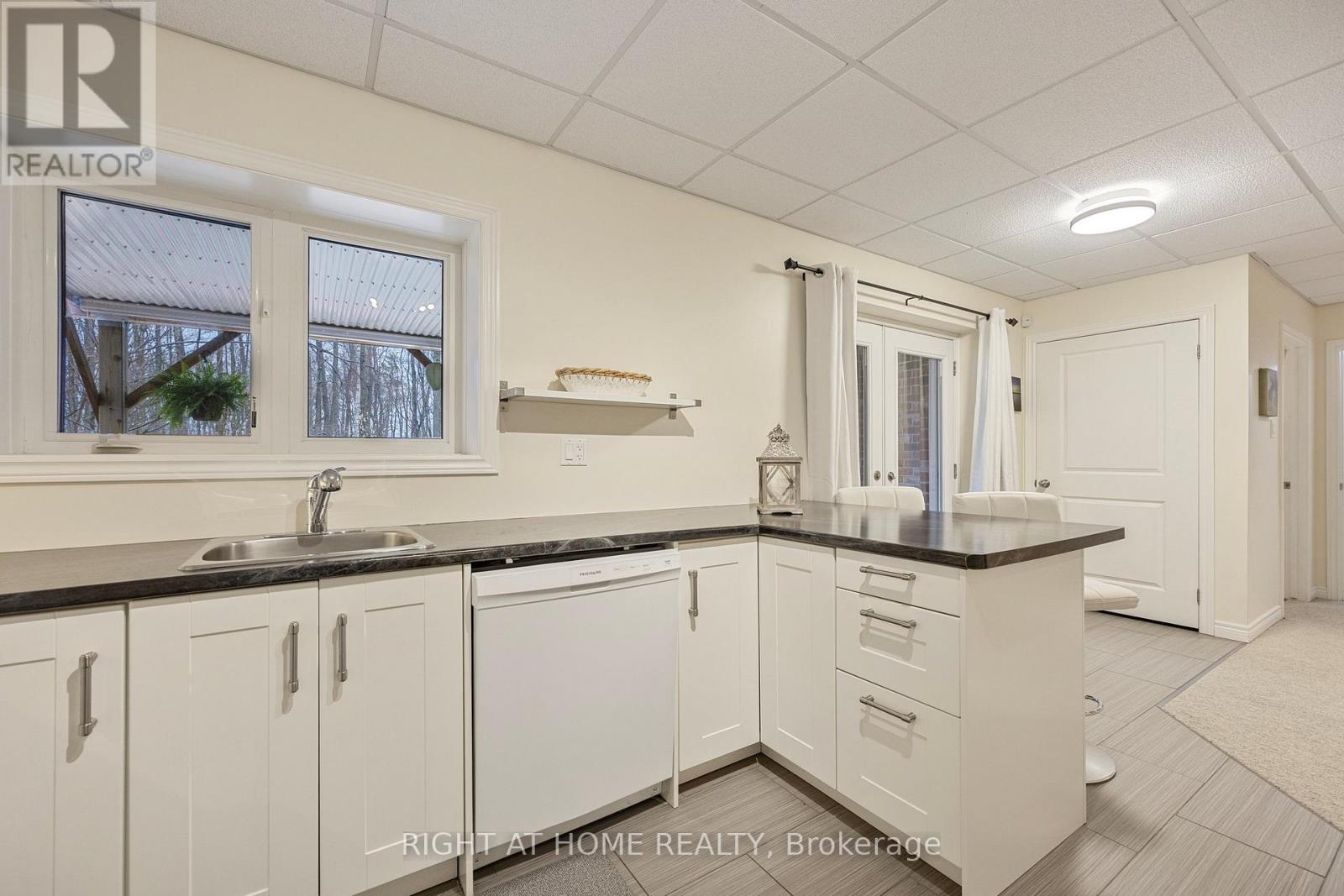 20 Diamond Valley Drive, Oro-Medonte (Sugarbush), Ontario  L0L 2E0 - Photo 41 - S12121793