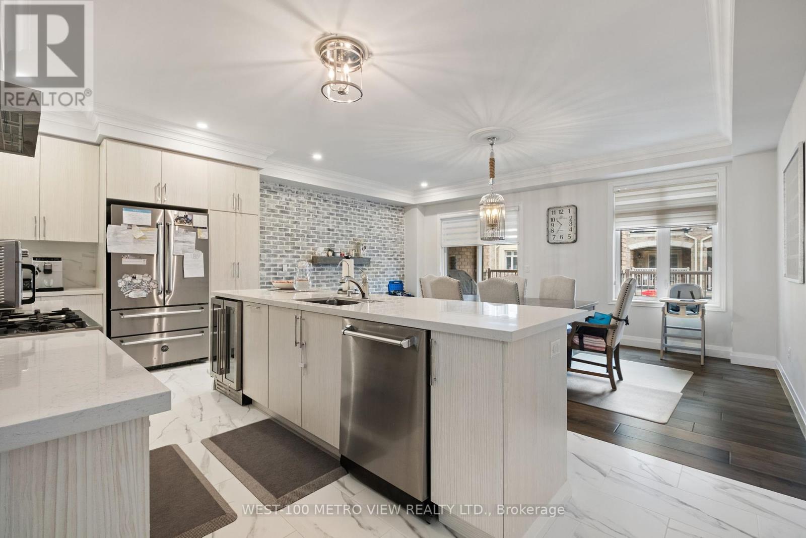 499 Dundas Street E, Oakville (Jm Joshua Meadows), Ontario  L6H 3P5 - Photo 10 - W12121792