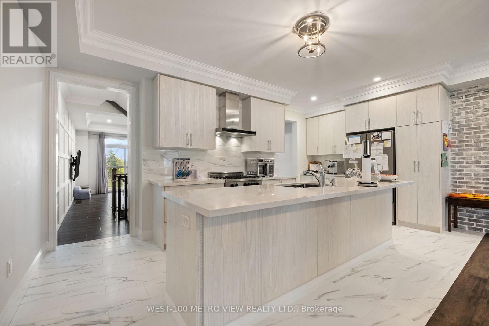 499 Dundas Street E, Oakville (Jm Joshua Meadows), Ontario  L6H 3P5 - Photo 11 - W12121792