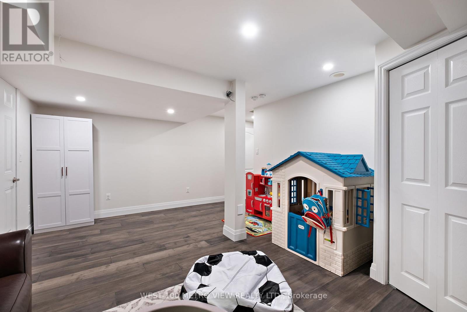 499 Dundas Street E, Oakville (Jm Joshua Meadows), Ontario  L6H 3P5 - Photo 32 - W12121792