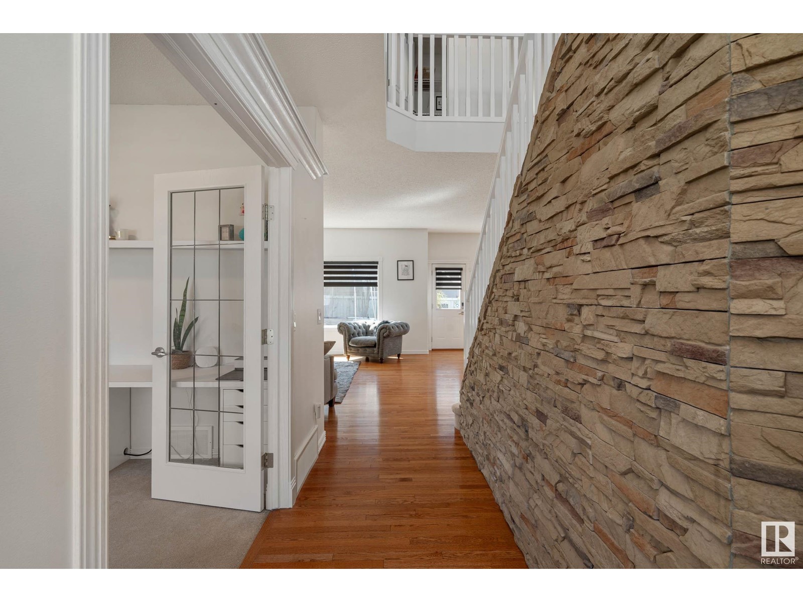 Property at 17828 109 ST NW image 3
