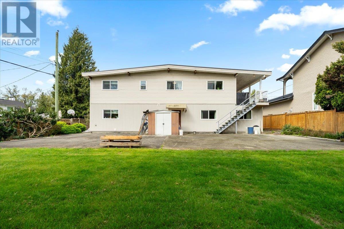 Listing Picture 8 of 27 : 3150 CHRISDALE AVENUE, Burnaby / 本拿比 - 魯藝地產 Yvonne Lu Group - MLS Medallion Club Member